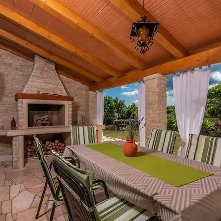 House Bepina Holiday home *