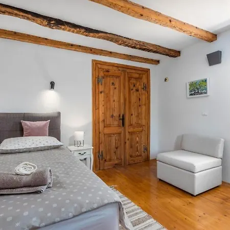 Holiday home House Bepina